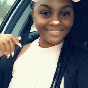 Meet your Posher, Moneke